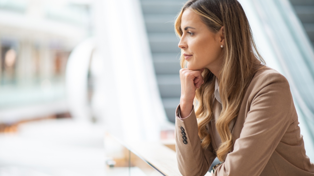 Jak pożyczka dla firm Grow Pay pomoże Ci przetrwać sezonowy spadek sprzedaży i utrzymać płynność?