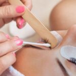 Poznaj trendy w medycynie estetycznej na 2026 rok. Sprawdź, jak przyciągnąć klientki, zainwestować w technologie i rozwinąć biznes z pomocą Grow Pay.